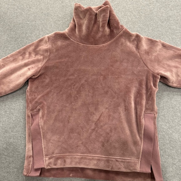 Athleta Sweaters - Athleta Dusty Rose Turtleneck Pullover